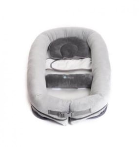 Accesorii bebe - Salteluta tip cuib pentru bebelusi Bo Jungle portabila si reglabila