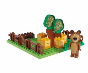 Jucarii - Set constructie cuburi Unico Masha si Ursul Galetusa cuburi Gradina Mishei 21 piese